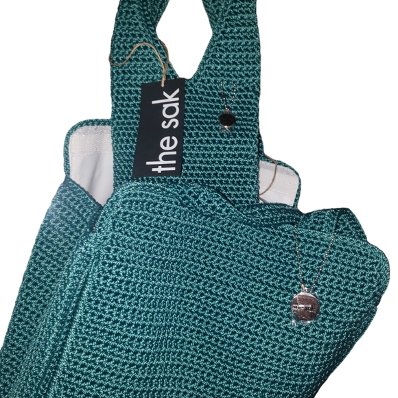 SUMMER PARTY BUNDLE- THE SAK - Beverage Cooler, Wine Tote, Bag Charm NWT - Picture 7 of 14